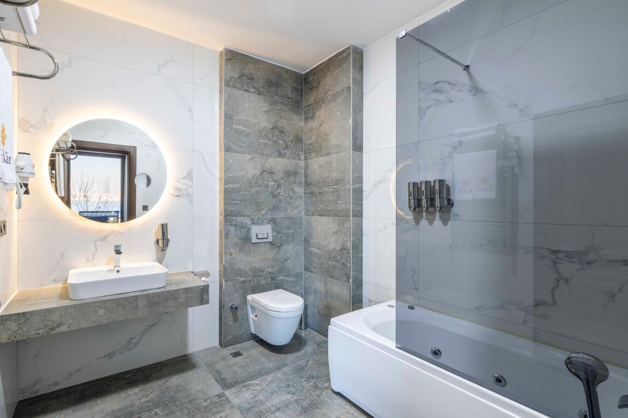 Ezkar Bathonea Art Istanbul Hotel エクステリア 写真